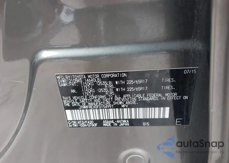 2015 Toyota Rav4 Xle z USA, uszkodzony, nr VIN JTMRFREV0FD154997